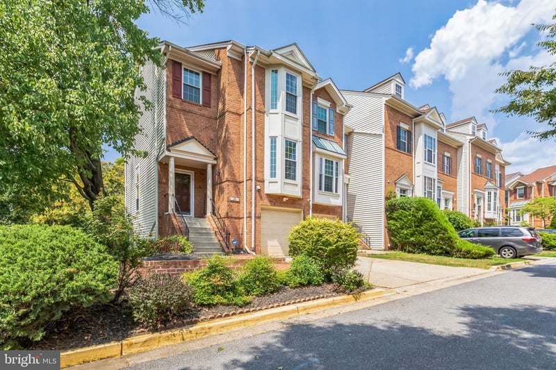 25 Morning Breeze Ct, Silver Spring, MD 20904