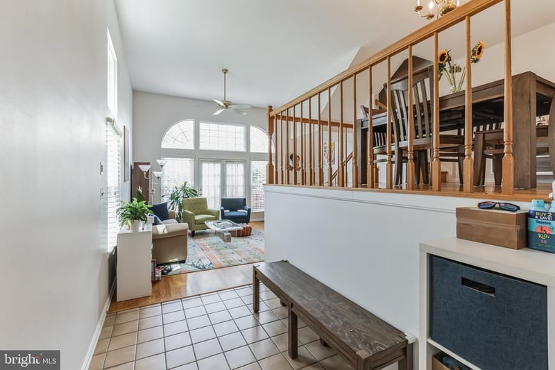 25 Morning Breeze Ct, Silver Spring, MD 20904