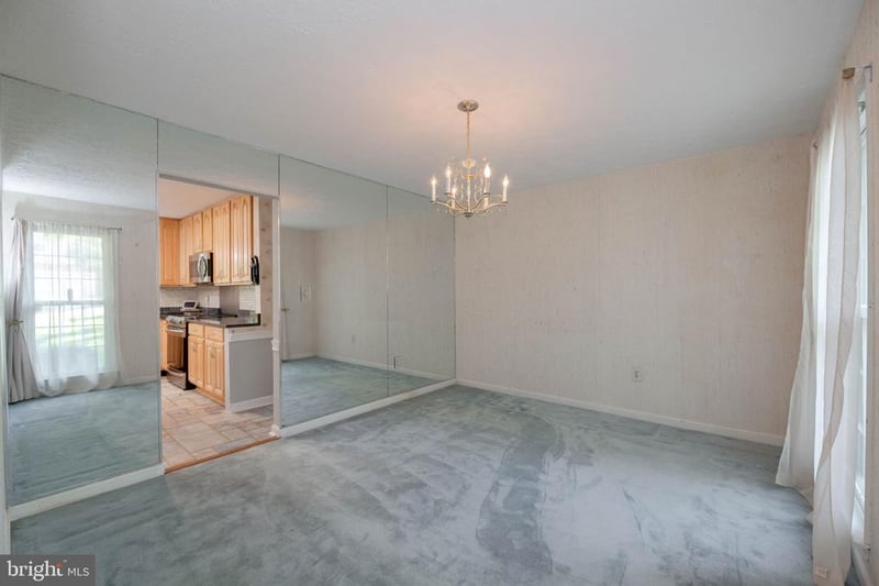 15917 Edgewood Dr, Dumfries, VA 22025