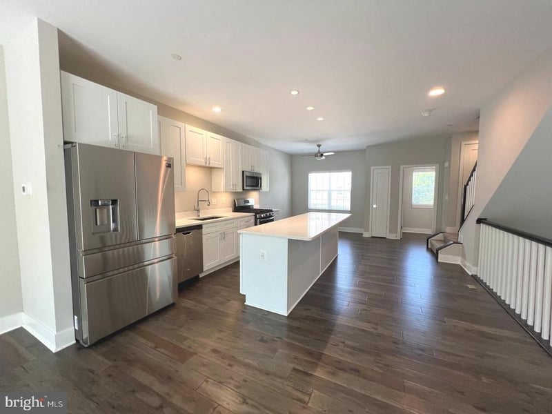 7719 Lexington Ct, Glen Burnie, MD 21061