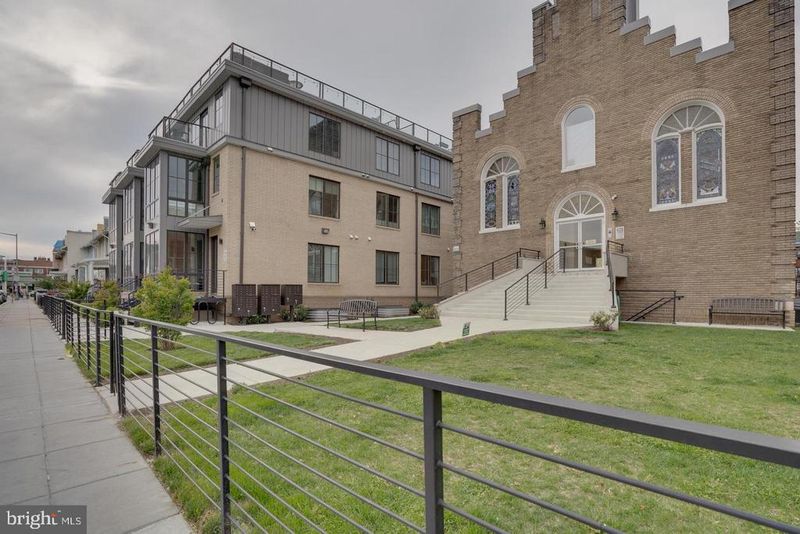 625 Park Rd NW #109, Washington, DC 20010