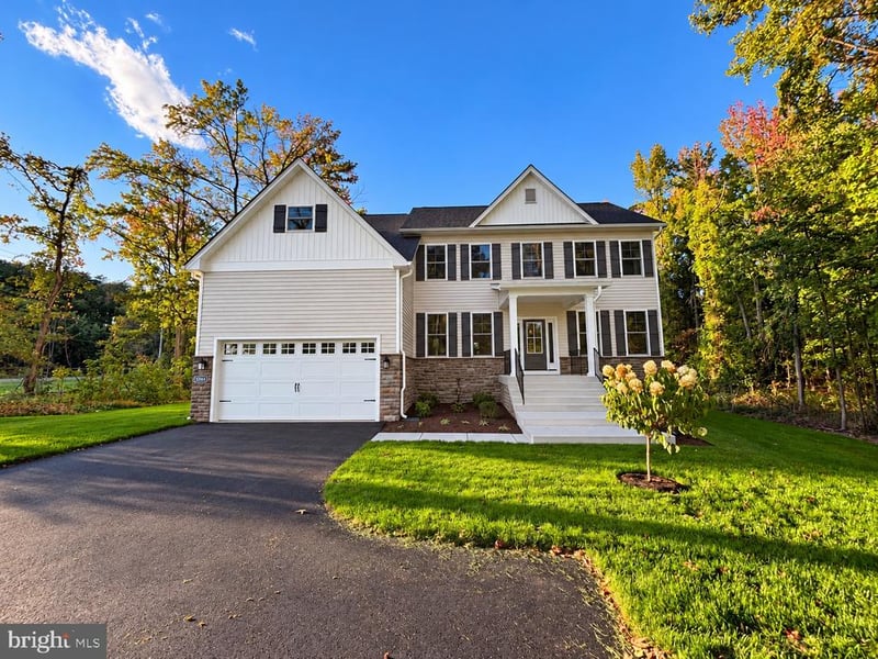 5084 Mountain, Pasadena, MD 21122