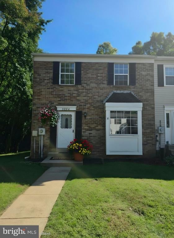 3286 Ryon Ct, Waldorf, MD 20601