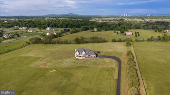 15028 Merritt Farm Ln, Leesburg, VA 20176