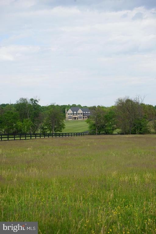 15028 Merritt Farm Ln, Leesburg, VA 20176