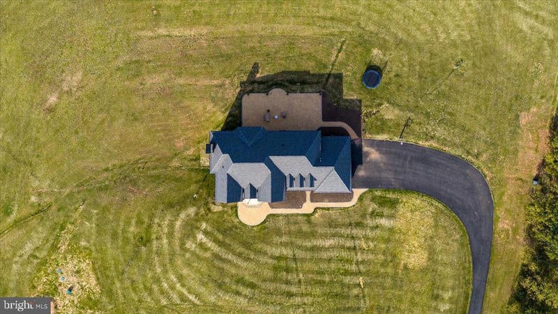 15028 Merritt Farm Ln, Leesburg, VA 20176