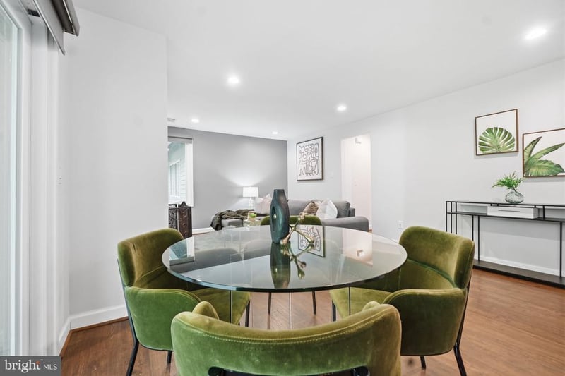 11725 Summerchase Cir #C, Reston, VA 20194