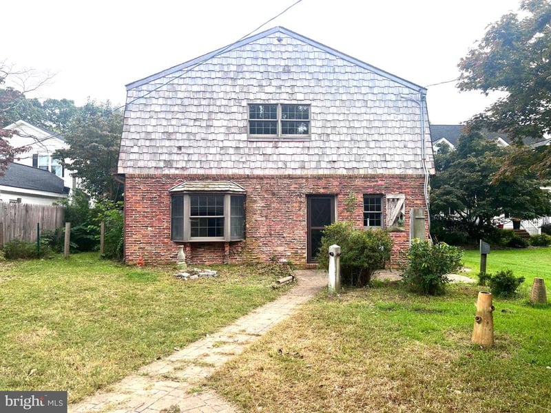 1877 Poplar Ridge Rd, Pasadena, MD 21122