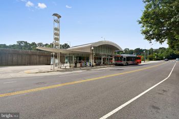 2938 S Columbus St #C2, Arlington, VA 22206