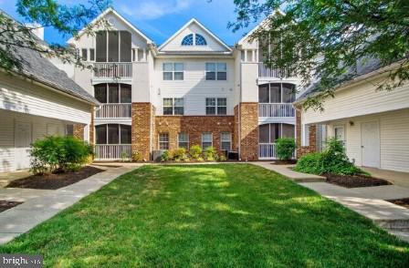 6602 Lake Park Dr #202, Greenbelt, MD 20770