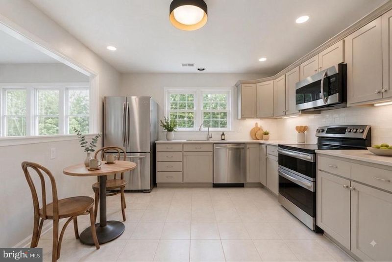 10703 Kings Riding Way N #301-13, Rockville, MD 20852