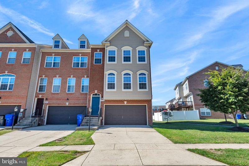 4934 Olympia Pl, Waldorf, MD 20602