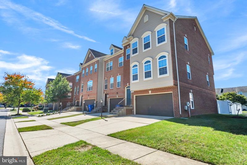 4934 Olympia Pl, Waldorf, MD 20602
