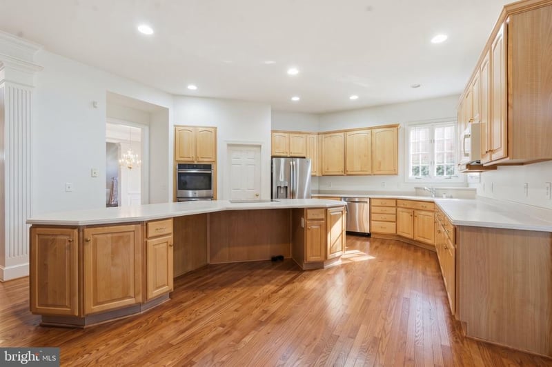 1358 Northwyck Ct, Mclean, VA 22102