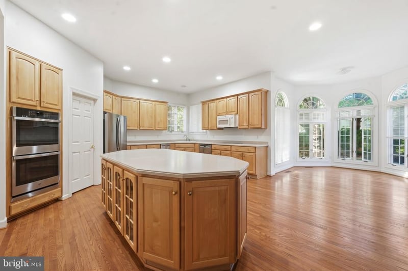 1358 Northwyck Ct, Mclean, VA 22102