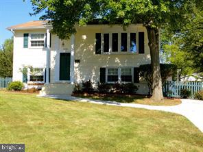 9442 Lafayette Ave, Manassas, VA 20109