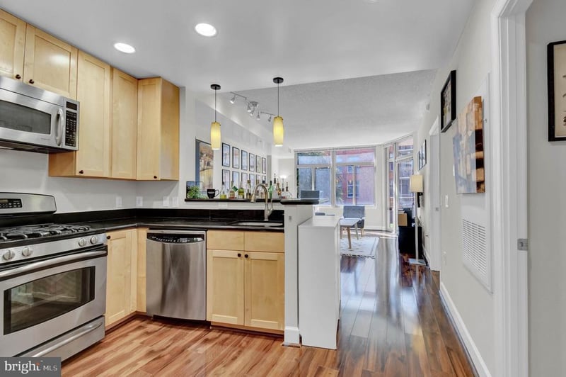 3600 S Glebe Rd #327W, Arlington, VA 22202