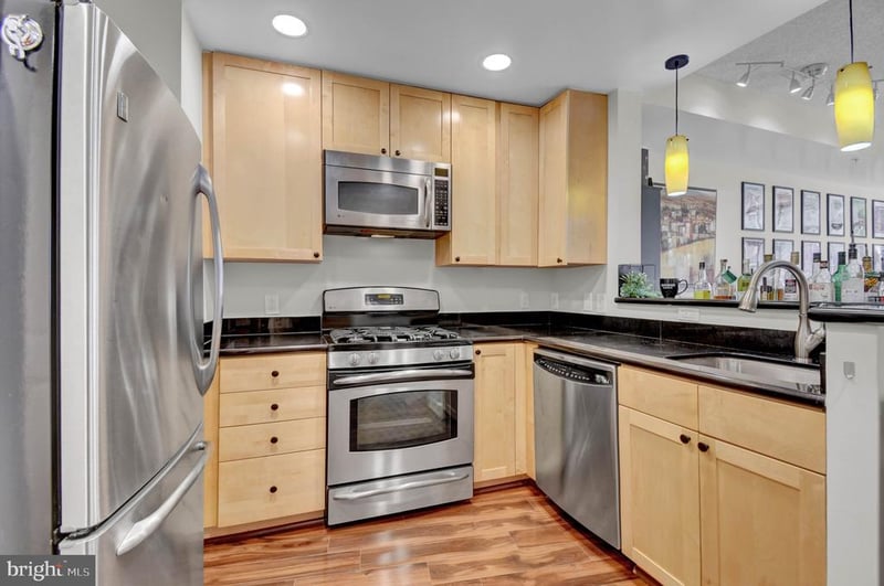 3600 S Glebe Rd #327W, Arlington, VA 22202