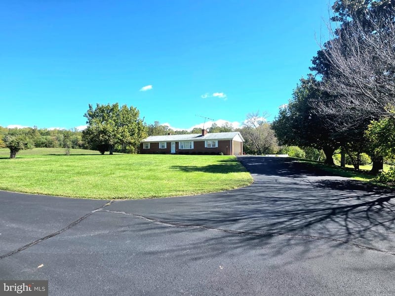17195 Reva Rd, Culpeper, VA 22701
