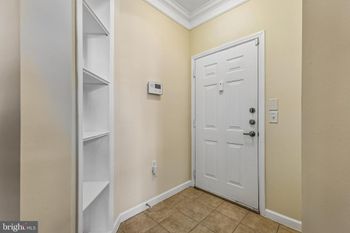 507 Sunset View Ter SE #104, Leesburg, VA 20175