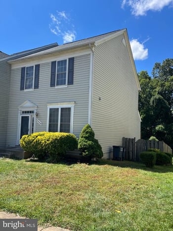 14118 Madrigal Dr, Woodbridge, VA 22193