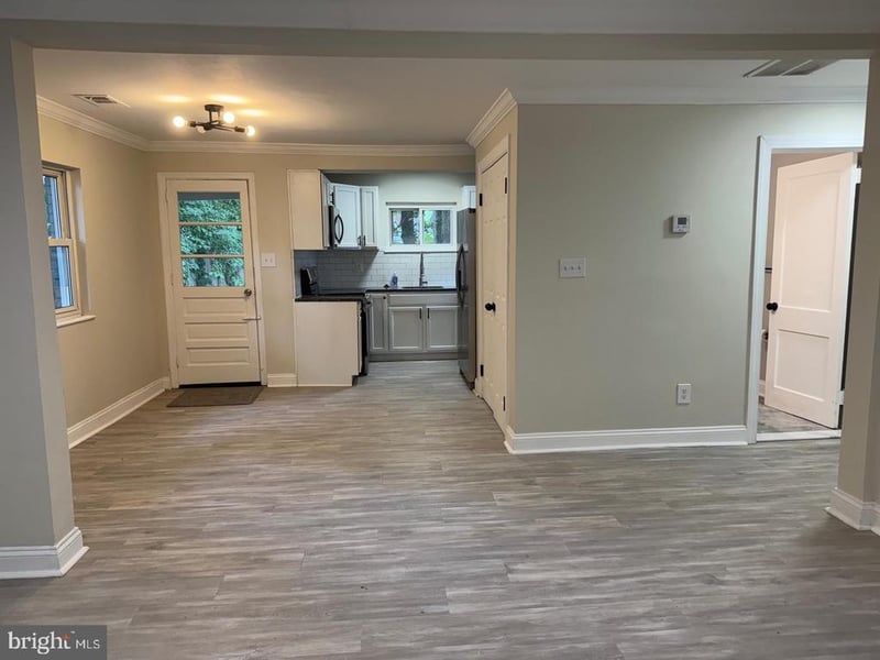 3512 Pumphrey Dr, District Heights, MD 20747