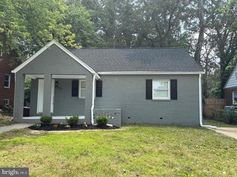 3512 Pumphrey Dr, District Heights, MD 20747