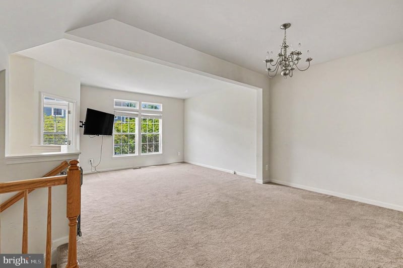 309 Monroe Point Dr, Colonial Beach, VA 22443