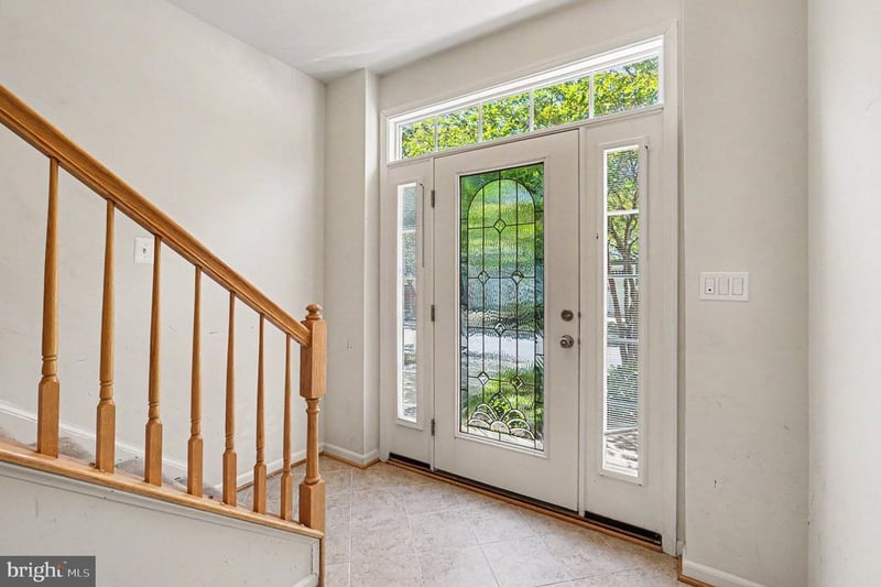 309 Monroe Point Dr, Colonial Beach, VA 22443