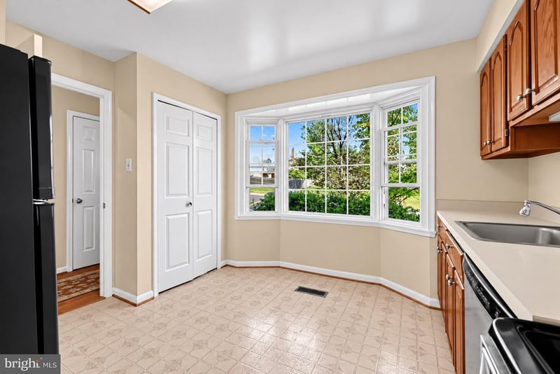 12517 Manchester Way, Woodbridge, VA 22192