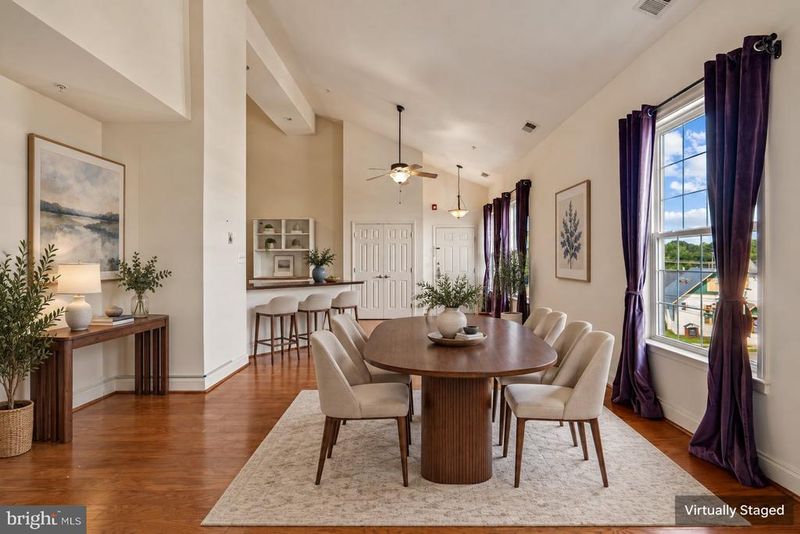 603 7th St #402, Laurel, MD 20707