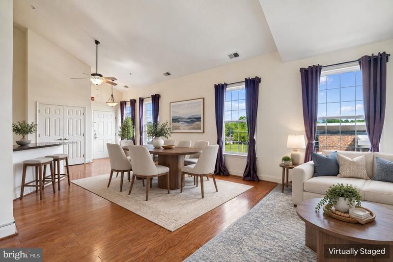 603 7th St #402, Laurel, MD 20707
