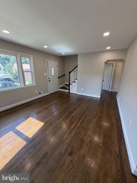 1910 Gaylord Dr, Suitland, MD 20746