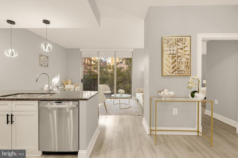 820 N Pollard St #210, Arlington, VA 22203