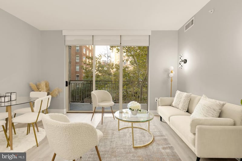 820 N Pollard St #210, Arlington, VA 22203
