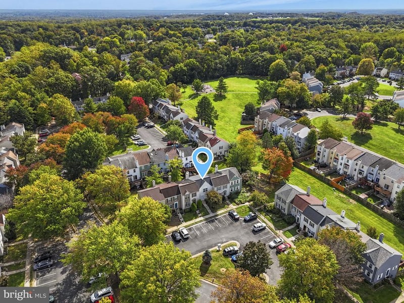 6507 Sunburst Way, Alexandria, VA 22315
