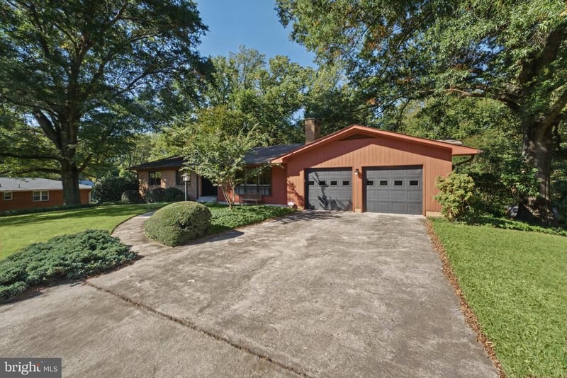 100 Quaint Acres Dr, Silver Spring, MD 20904