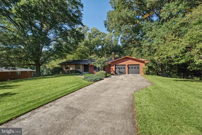 100 Quaint Acres Dr, Silver Spring, MD 20904