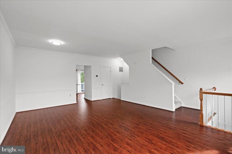 522 Lilac Ter NE, Leesburg, VA 20176