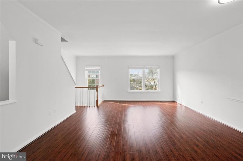 522 Lilac Ter NE, Leesburg, VA 20176