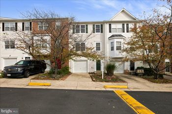 522 Lilac Ter NE, Leesburg, VA 20176