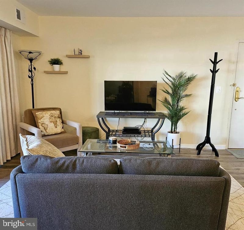 304 Forbes St, Annapolis, MD 21401