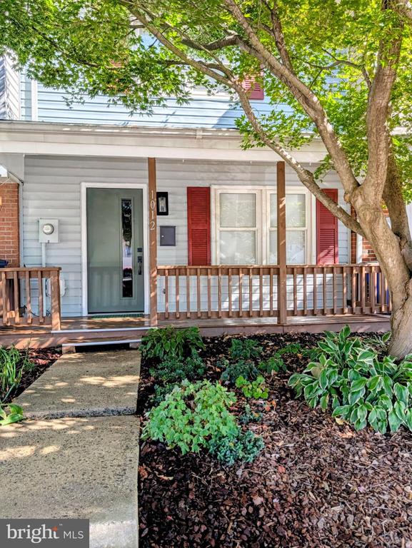 1012 Peach Orchard Ln, Brunswick, MD 21716