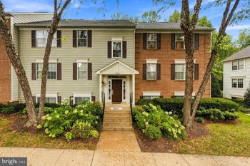 12010 Golf Ridge Ct #302, Fairfax, VA 22033