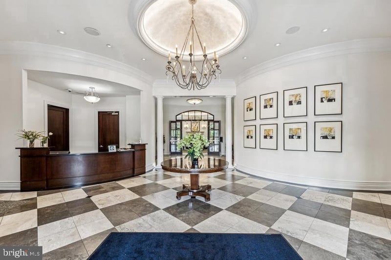 11710 Old Georgetown Rd N #1120, North Bethesda, MD 20852