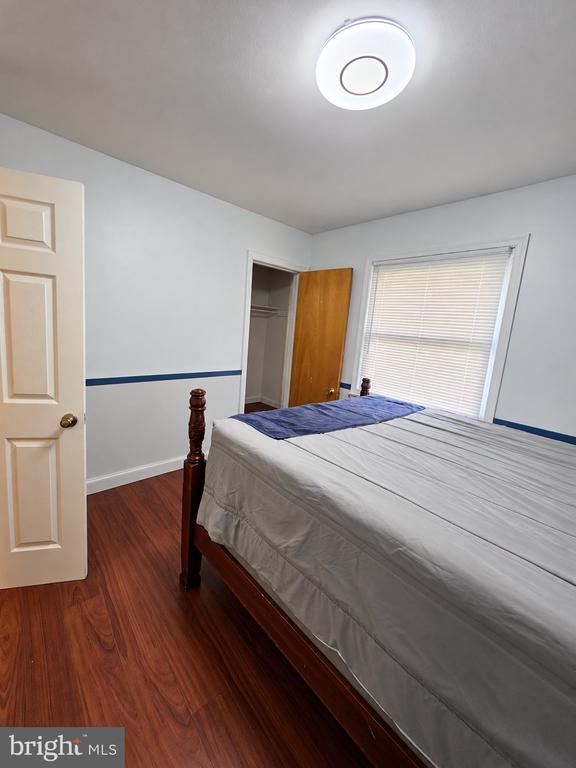 7903 Legation Rd, Hyattsville, MD 20784