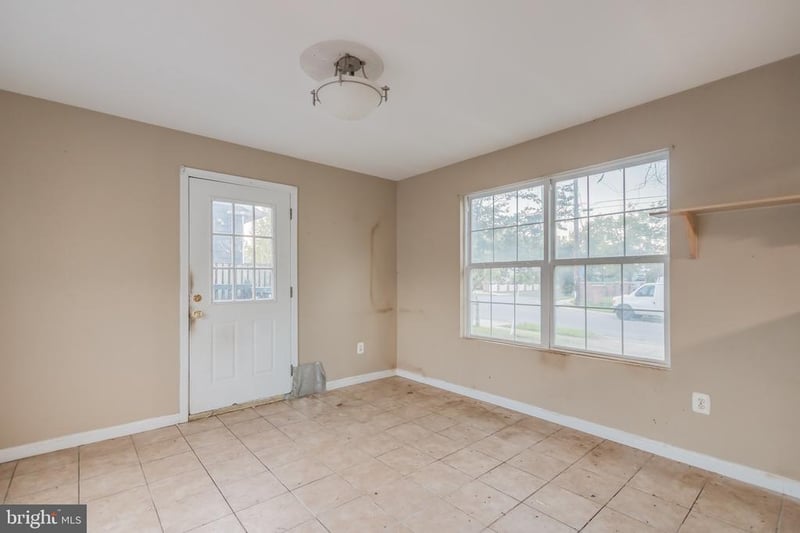 6306 Balfour Dr, Hyattsville, MD 20782