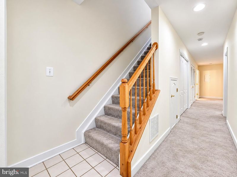 13036 Taxi Dr, Woodbridge, VA 22193