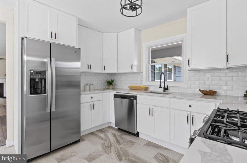 12200 Rockledge Dr, Bowie, MD 20715