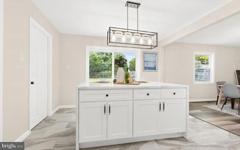 12200 Rockledge Dr, Bowie, MD 20715